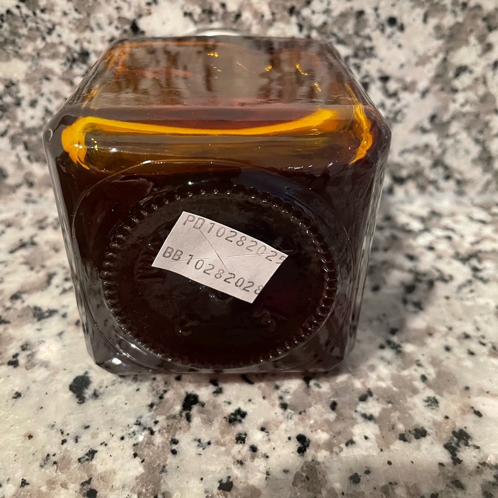 Flamingo Estate Saffron Honey - Rich Brown - Picture 2 of 2